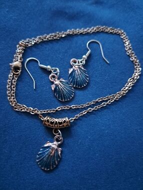 Navy Blue Necklace And Earrings Set